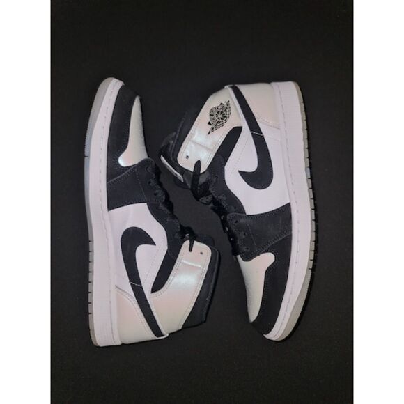 Jordan 1 Mid Diamond Shorts. SIZE 11 - DH6933-100 - Picture 8 of 8